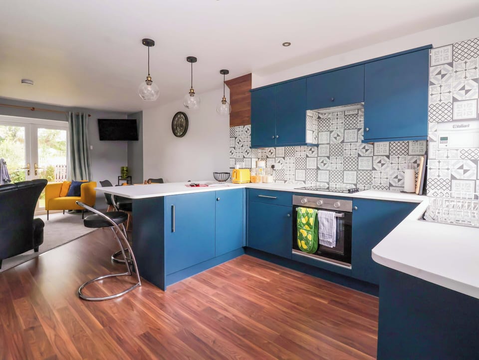 Cottage | Private kitchen | Cookware/dishes/utensils