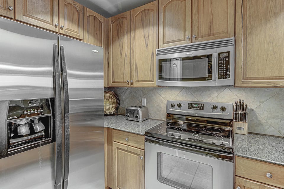 Fully equipped kitchen