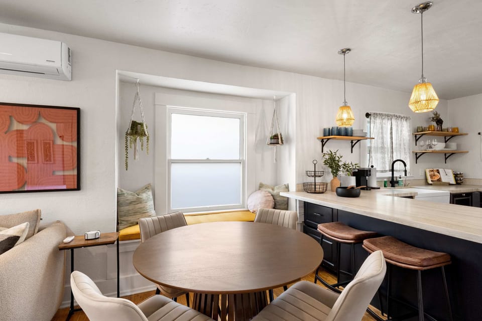 Set the table for a perfect meal in this inviting space!