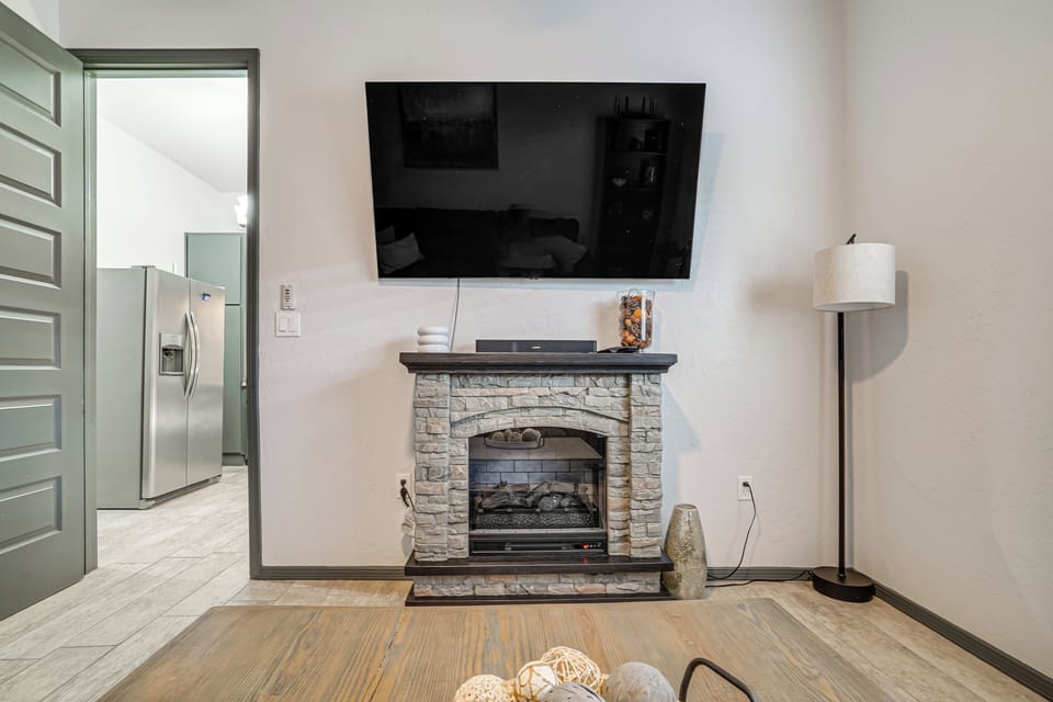 Apartment (1 Bedroom) | Interior