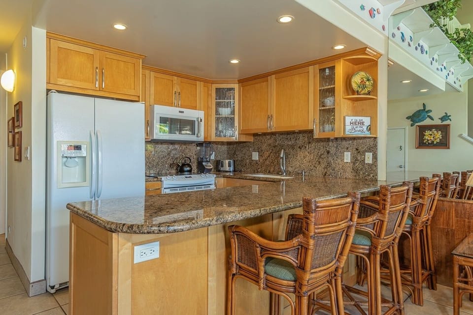 Condo, 2 Bedrooms | Private kitchen | Coffee/tea maker, fridge, oven, toaster