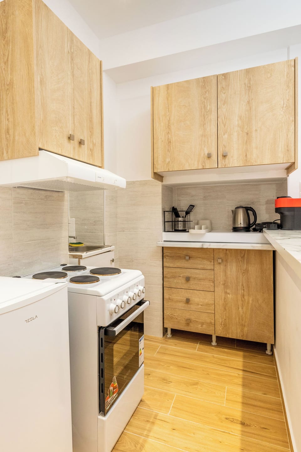 Apartment, 1 Bedroom | Private kitchen | Mini-fridge, electric kettle
