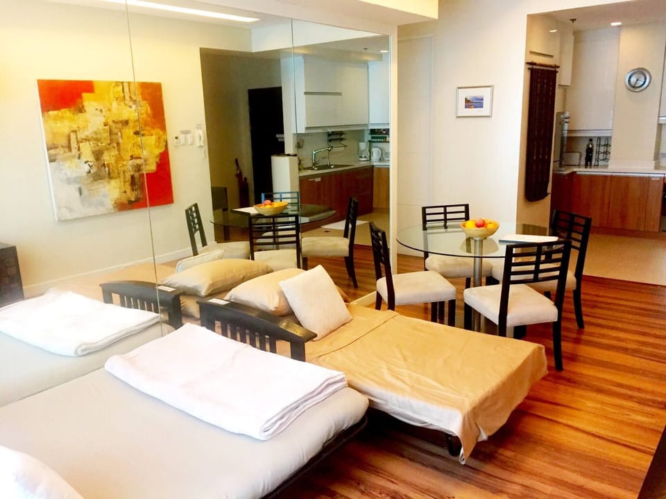 Apartment, 2 Bedrooms, Accessible, Patio | Dining