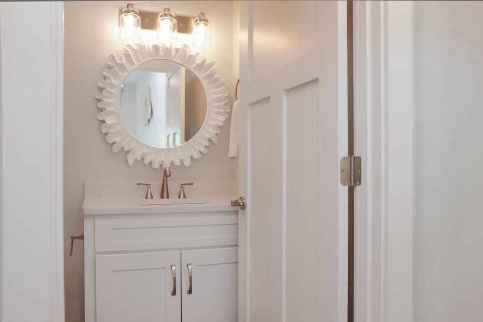 Bedroom 3 - Master Bathroom