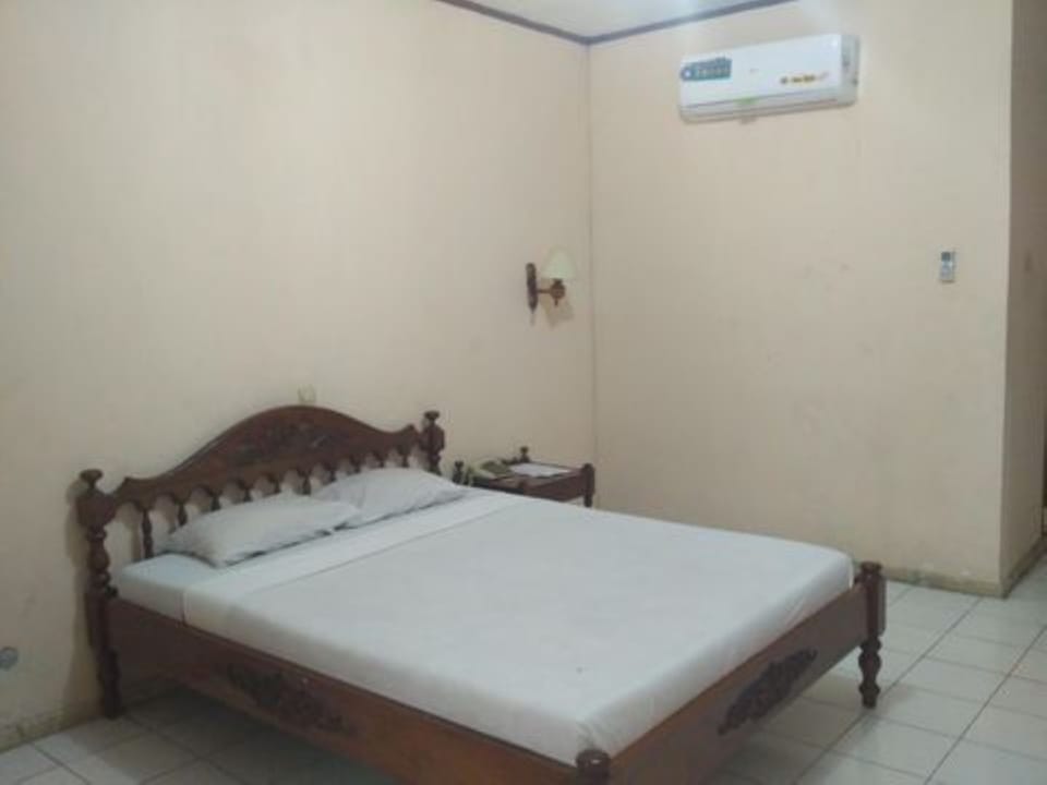 Standard Double Room | WiFi (free)
