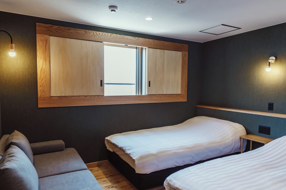 Twin Room | Desk, laptop workspace, free WiFi