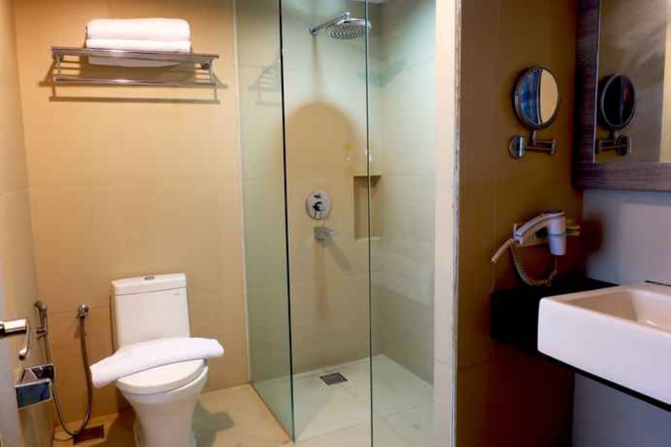 Business Twin Room | Free WiFi