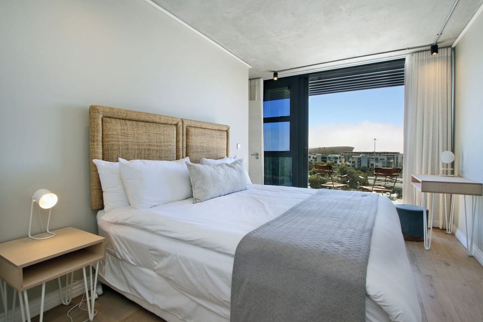Apartment, Balcony, City View | Iron/ironing board, free WiFi