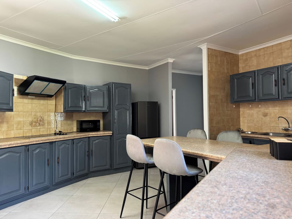 Microwave, oven, stovetop, electric kettle