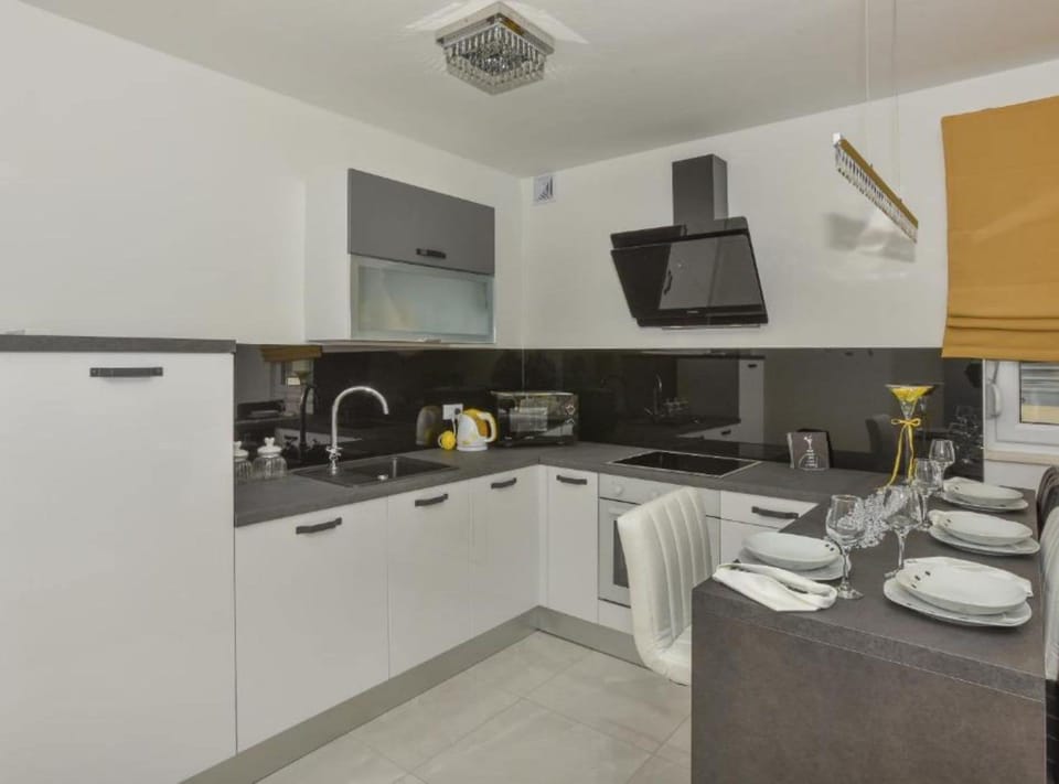 Apartment (One Bedroom Apartment With Balcony An) | Private kitchen | Fridge
