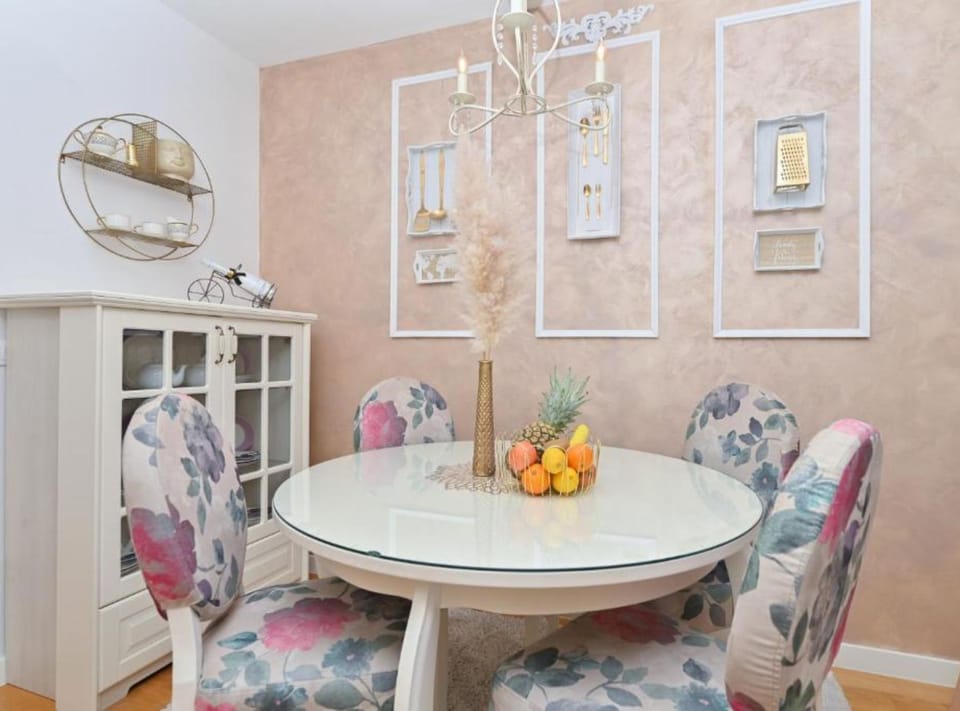 Apartment (Two Bedroom Apartment With Balcony An) | Dining room