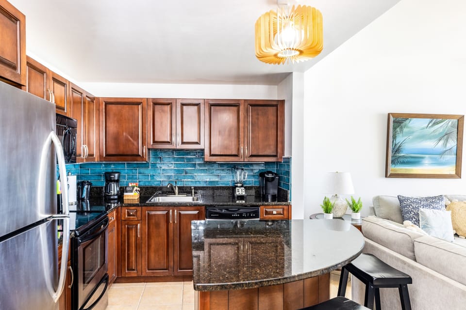 A closer look of the kitchen
