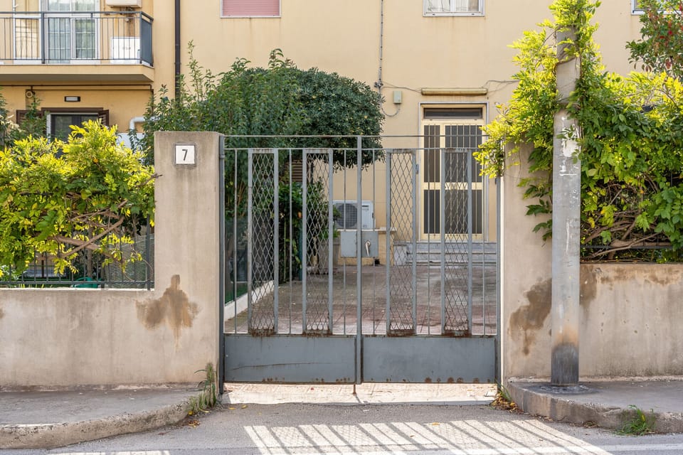 House | 1 bedroom