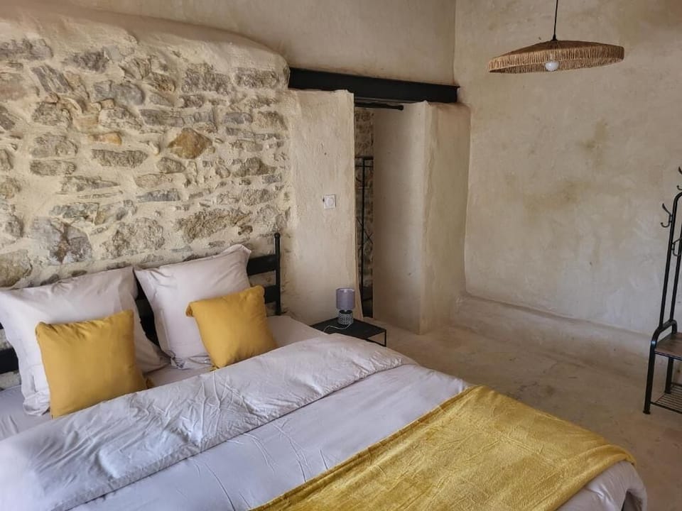 Deluxe Suite, Patio, Pool View | Blackout drapes, soundproofing, iron/ironing board, free WiFi