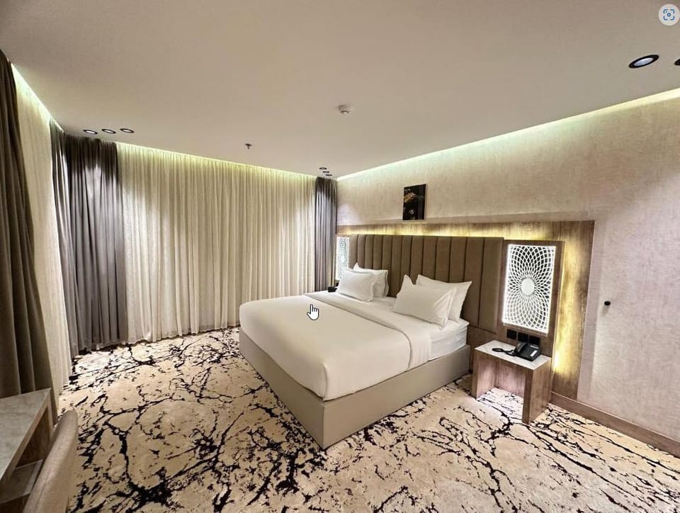 Egyptian cotton sheets, premium bedding, pillowtop beds, in-room safe
