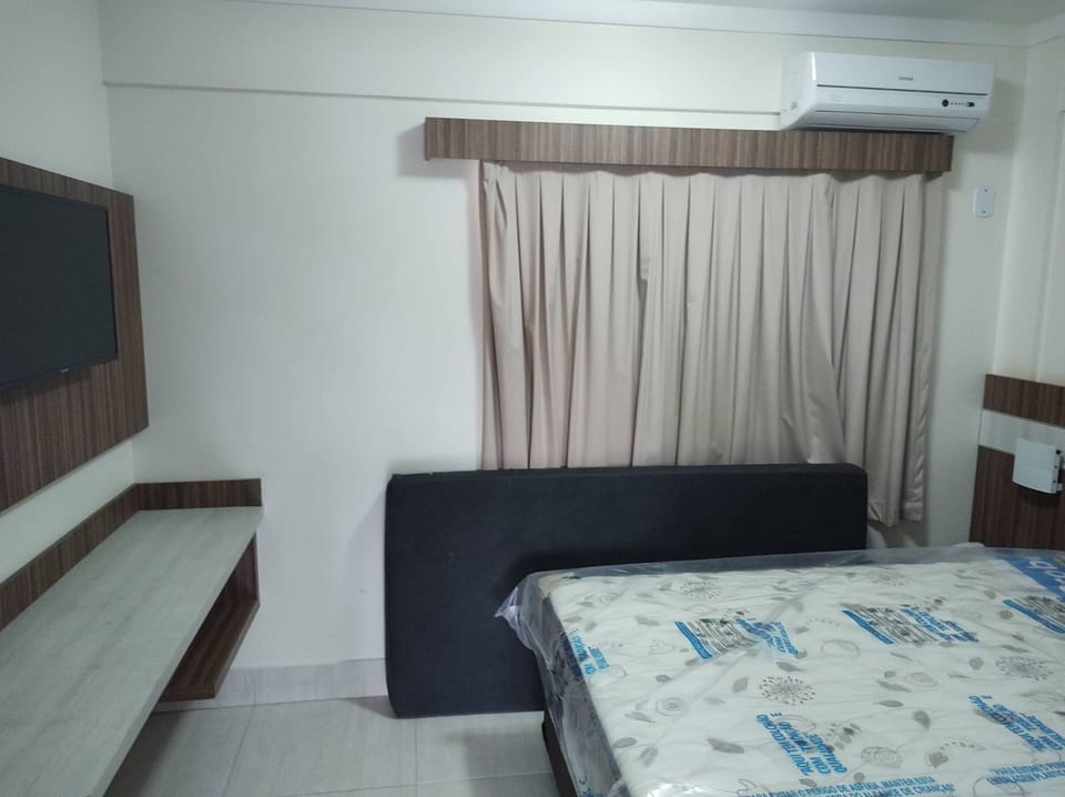 Apartment | Blackout drapes, WiFi (free)