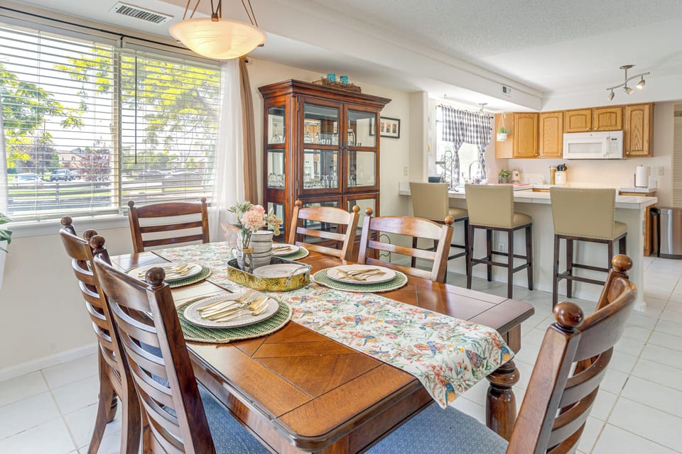Dining Area | 1st Floor | Dishware/Flatware