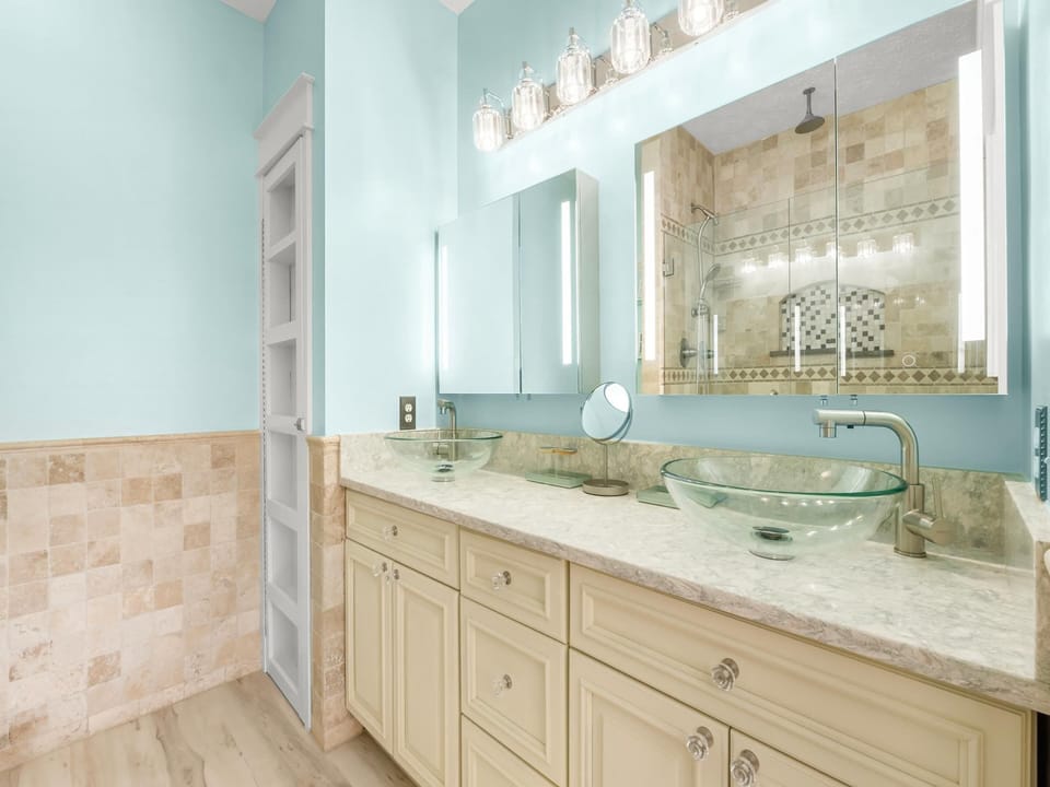 Orange Crush by Resort Collection House in Lower Grand Lagoon