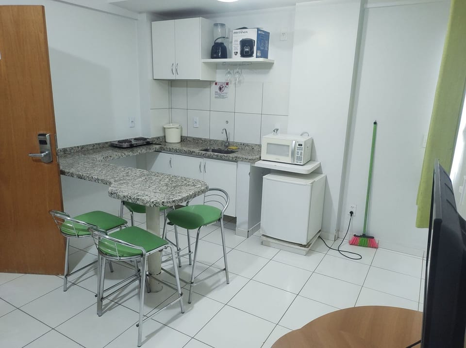 Apartment | Private kitchen | Microwave, cookware/dishes/utensils