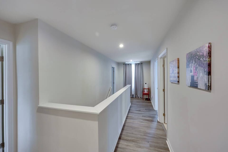 Upstairs Aisle