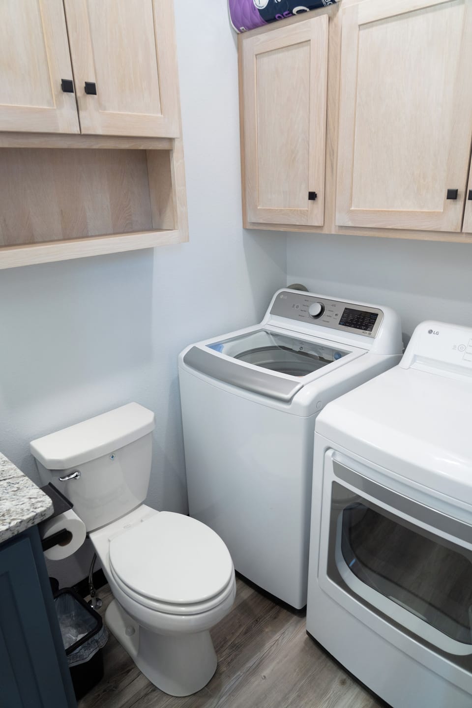 Half Bath/Laundry Room