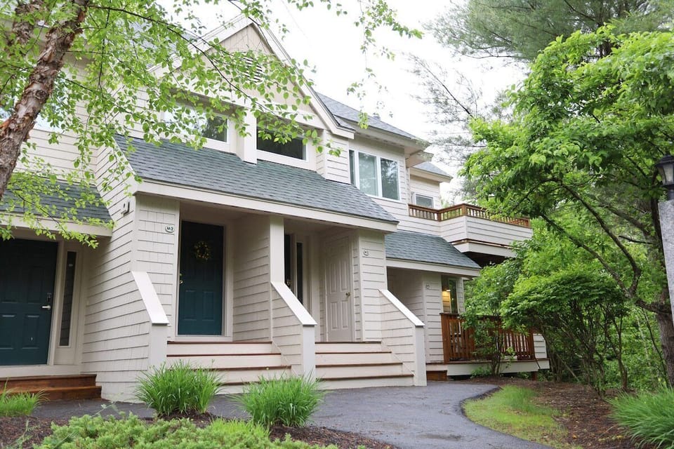 Outside view of Forest Knoll Condo in Waterville Valley, NH