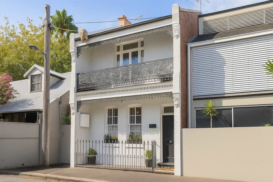 The Paddington White Sanctuary House in Sydney
