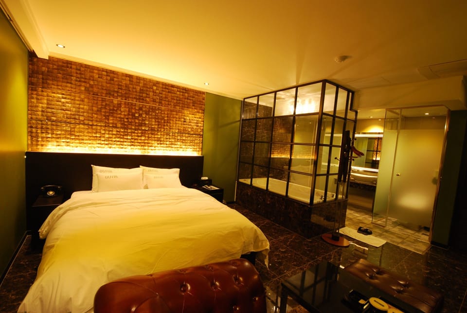 Premium Double Room | Premium bedding, down comforters, free WiFi