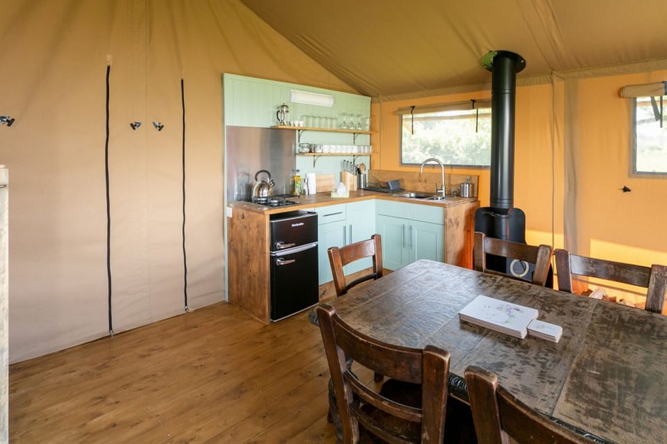 Oak Safari Tent - Kitchen area