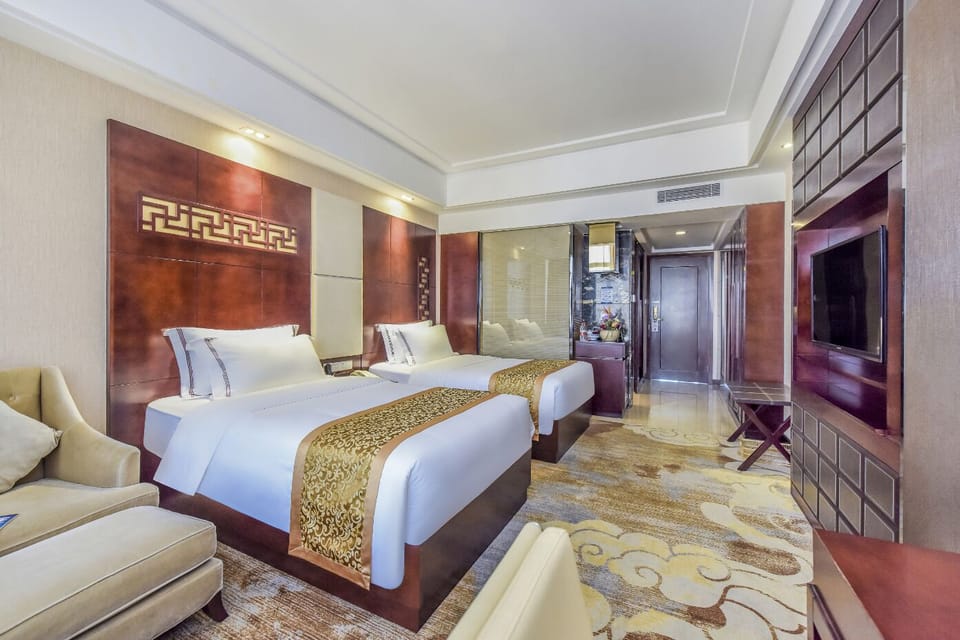 Classic Twin Room | Desk, free WiFi