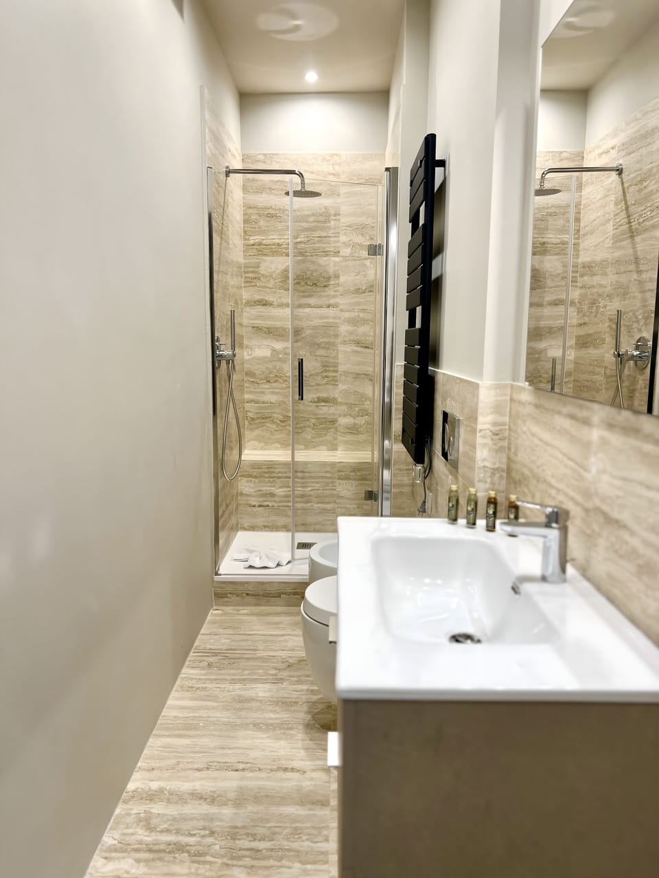 Comfort Double Room | Bathroom | Shower, hair dryer, bathrobes, slippers