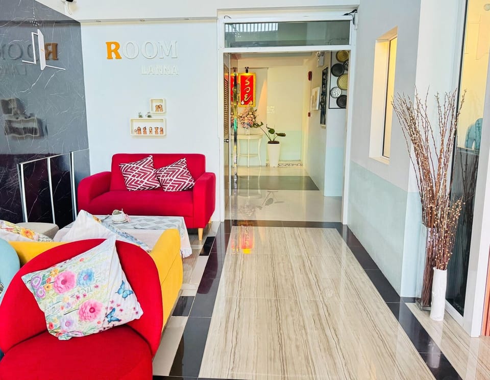 Entrance / Reception