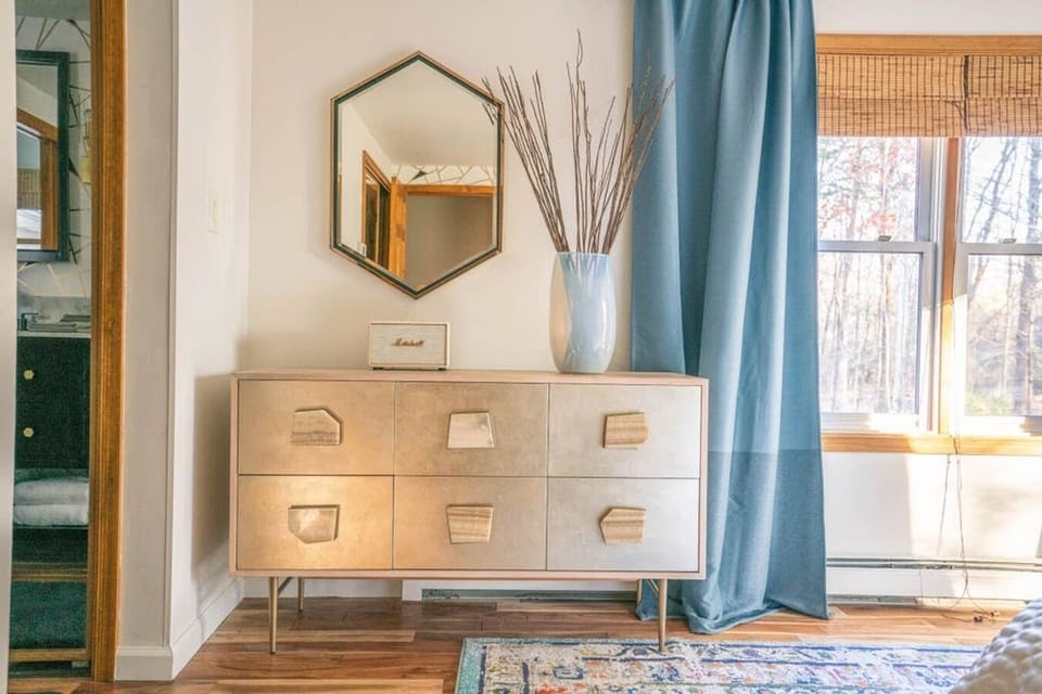 Beautifully decorated Master BR