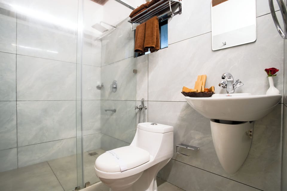 Superior Double Room, Patio, Valley View | Bathroom | Shower, towels, soap, shampoo
