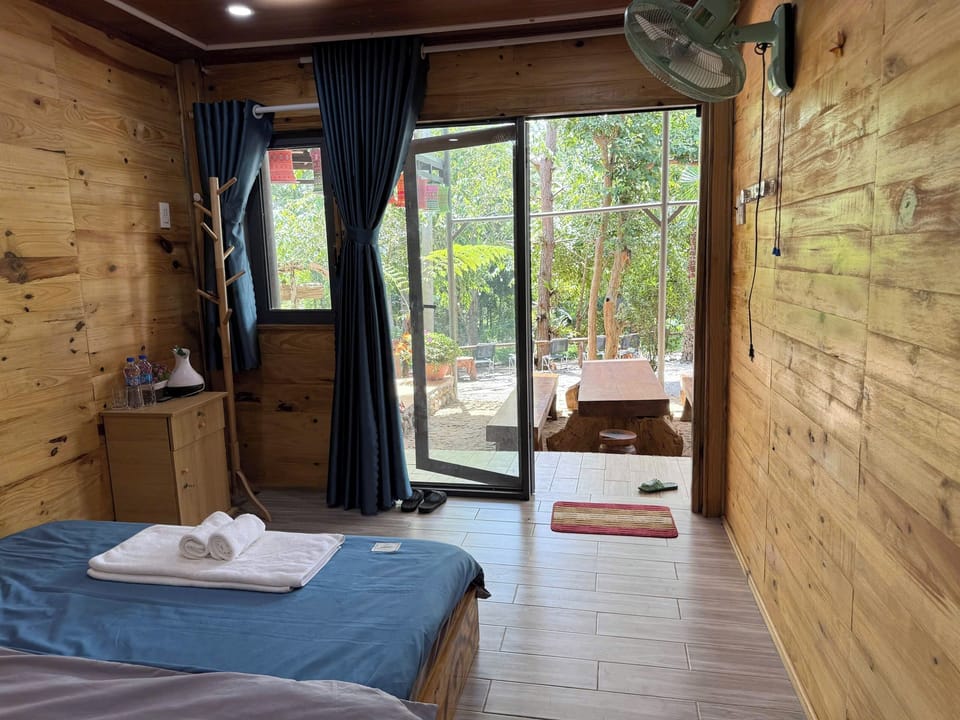 Double Room, Courtyard View | WiFi (free)