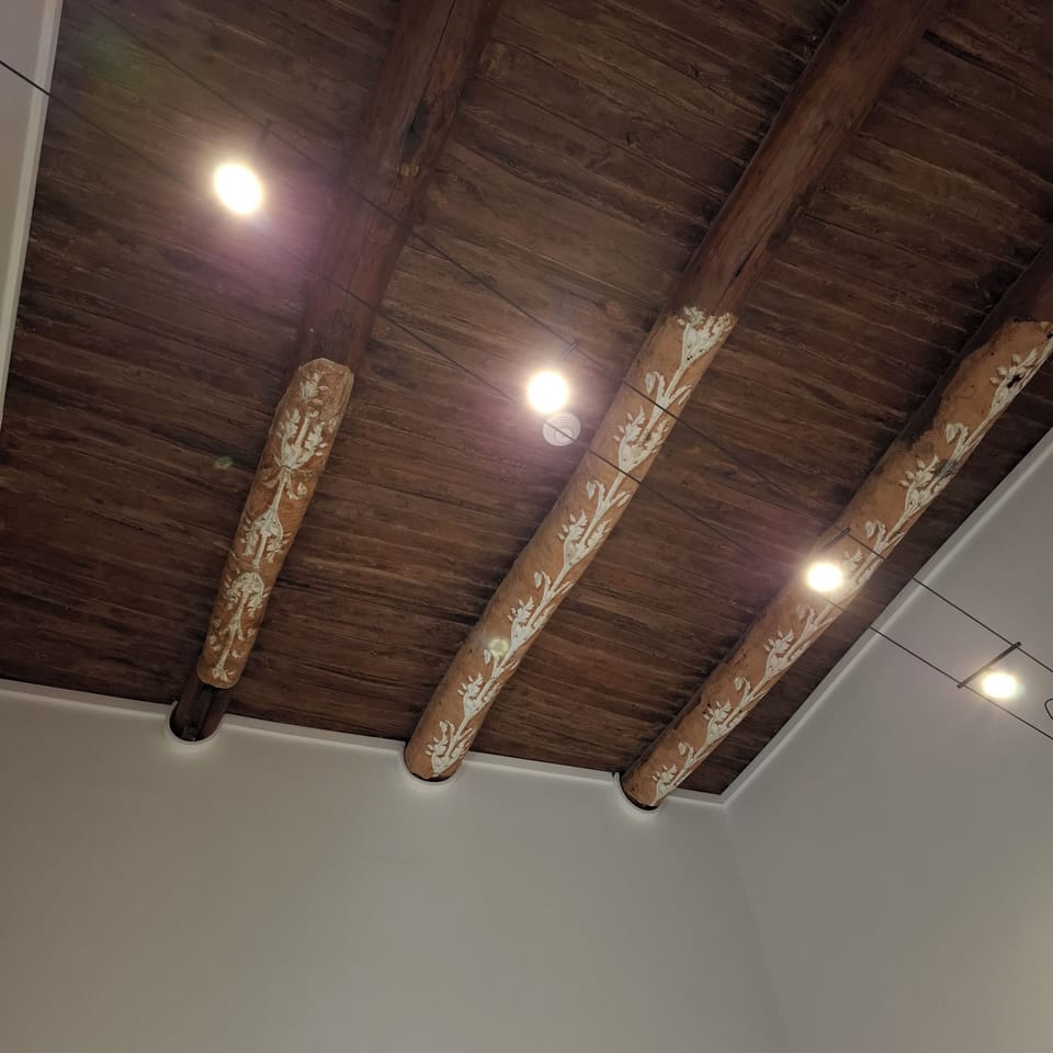 Soundproofing, free WiFi