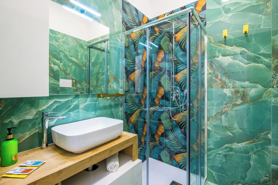 Luxury Double Room | Bathroom | Bathrobes, bidet, towels, soap