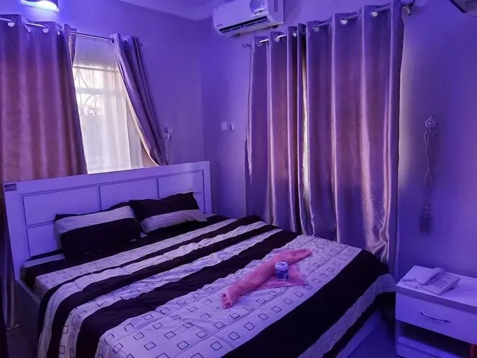 Comfort Room, Balcony, City View | Desk, laptop workspace, blackout drapes, soundproofing