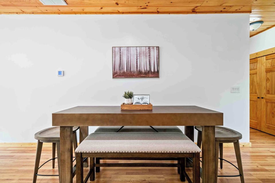 Dining table with seating for 6