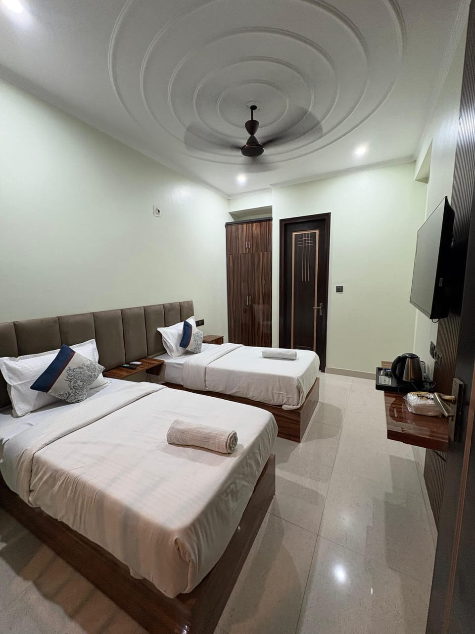 Deluxe Twin Bed With Balcony | Desk, laptop workspace, soundproofing, free WiFi