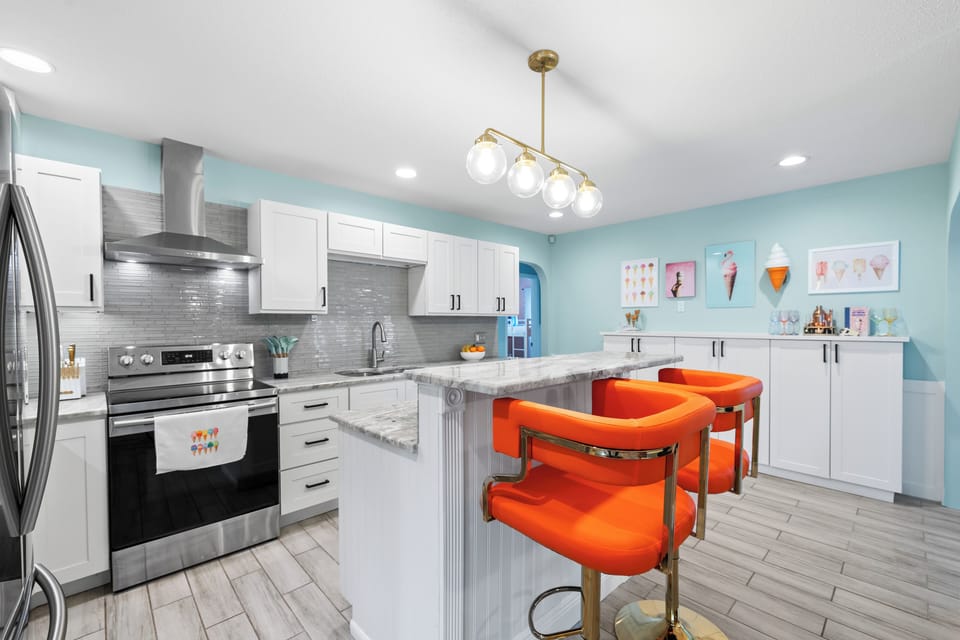Kitchen island with bar seating for 2