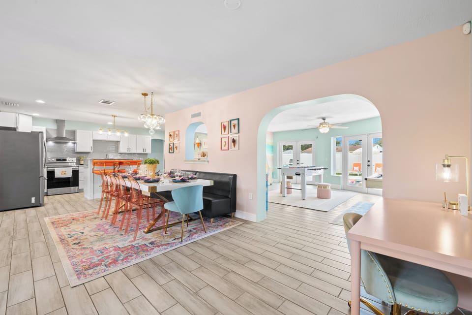The kitchen and dining area is beside each other