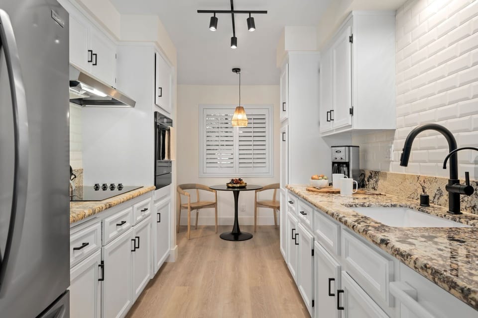 09 - seacliff-solmar-kitchen