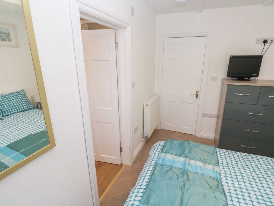 3 bedrooms, individually decorated, individually furnished, free WiFi