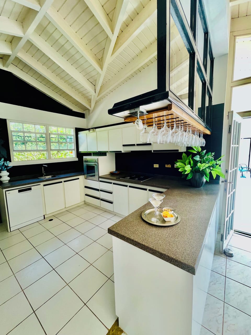 Luxury Villa | Private kitchen | Shared fridge, microwave