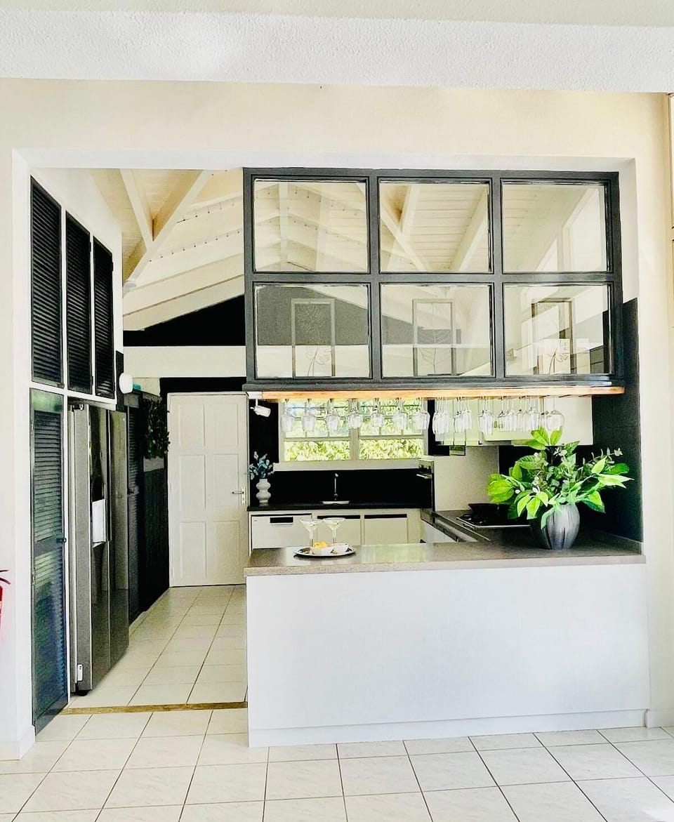 Luxury Villa | Private kitchen | Shared fridge, microwave