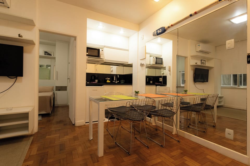 Apartment | Dining room