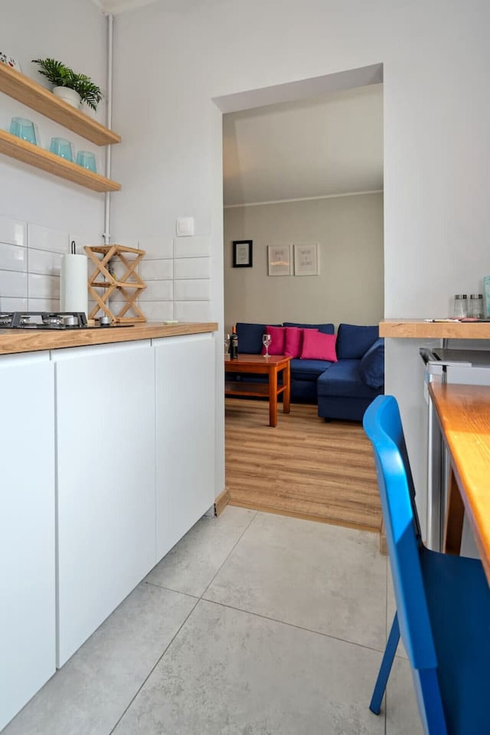 Kitchen | Book Now with RENTUJEMY.COM