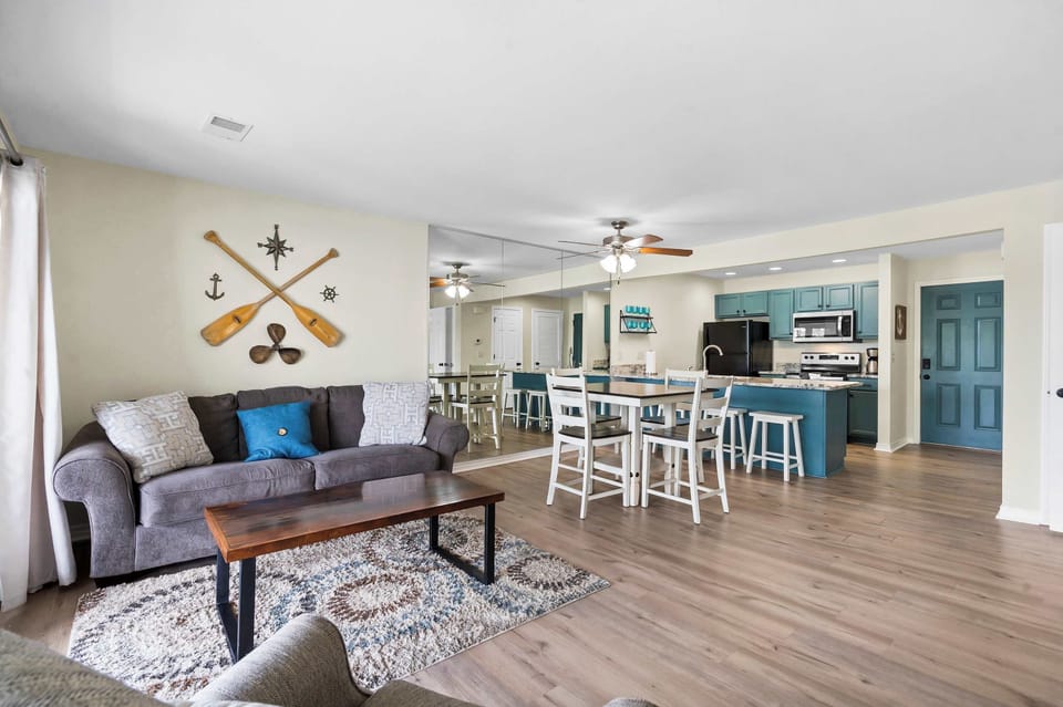 Condo, Multiple Beds, Balcony (Sunset View at Anchor’s Point) | Living area | 42-inch flat-screen TV with digital channels