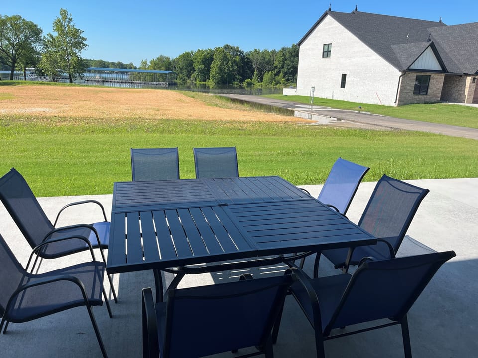 Back patio - lake views